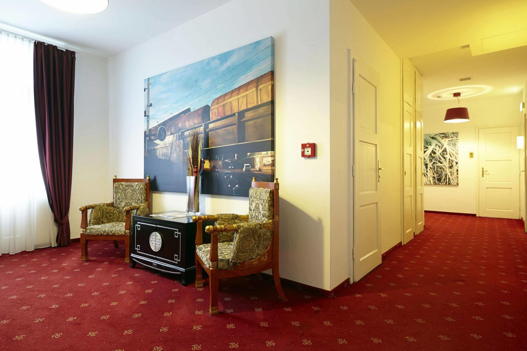 Hotel Pension Museum เวียนนา ภายนอก รูปภาพ